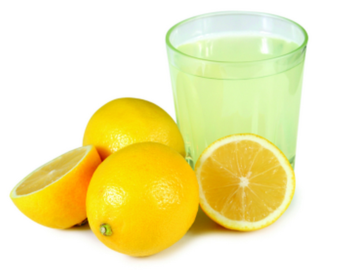 Succo di limone fresco